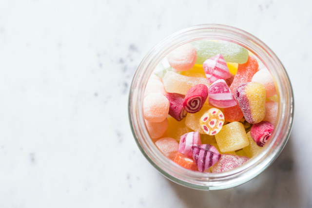 Quick Safety Tips: 15 Foods to Keep Away from Pets